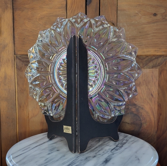 Carnival Glass Bowl - Picture 6 of 14